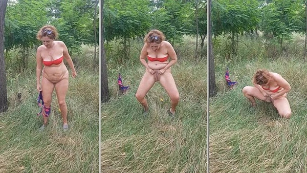 Curvy Milf Pissing Outdoor In Forest (Clothed Pissing, Piss) - Lisalinda (2023 | HD)