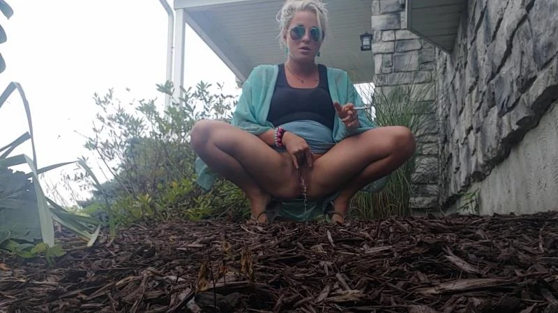 Public Piss Bushes Hot Blonde (Piss Spitting, Domination) (2023 | HD)