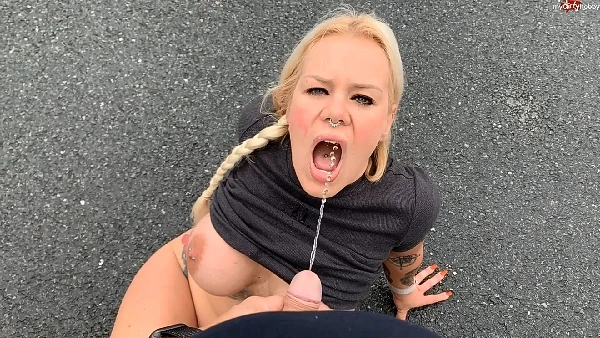 Morning Exercise Makes You Thirsty (Fuck Piss, Piss Gangbang) - Devil Sophie (2023 | HD)