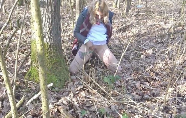 Omg! Almost Caught! My Outdoor Piss-Experience (Cumshot, Medical Fetish) - Mila-Hase (2023 | HD)