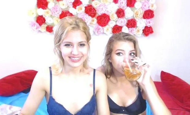 Two Hot Russian Chicks Tasted Piss Online (Piss Spitting, Pissing In Mouth) - Brilliantxdolls (2023 | HD)