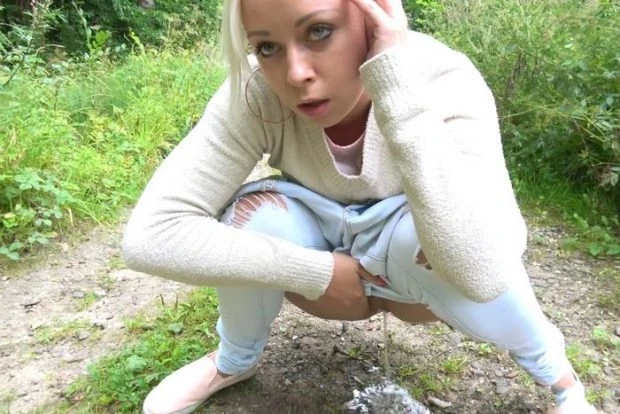 Trip To The Forest (Hairy Pussy, Cum Cleaning) - Naomi Nevena (2023 | HD)