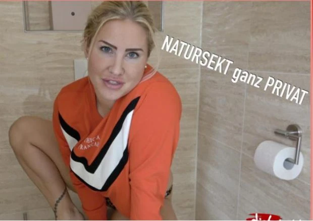 Classic Ns-Clip! (Pussy Play, Urin Drink) - Fitness-Maus (2023 | FullHD)