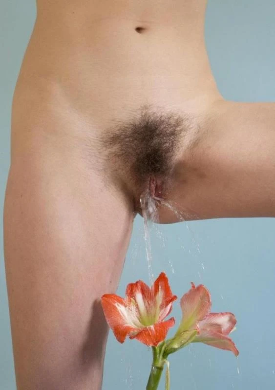Ofer Dabush Erotic Slideshow (Piercing, Sweet Urine) (2023 | FullHD)