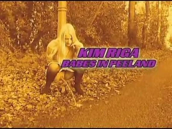 Kim Riga (Degustation Pissing, Extreme Pee) - Babes In Peeland (2023 | FullHD)