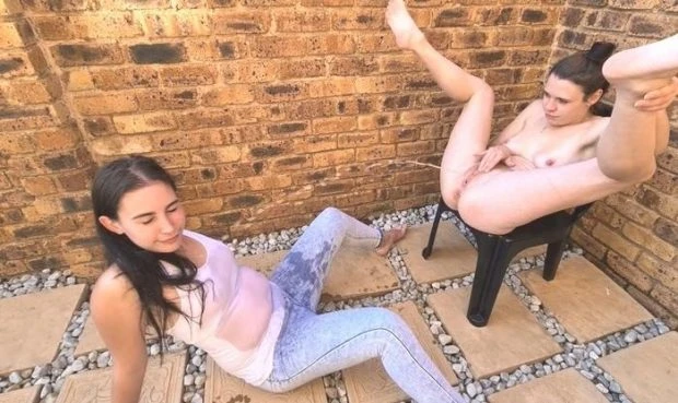 girl pees on girl outside in the garden. (Pussy Play, Urin Drink) (2023 | FullHD)